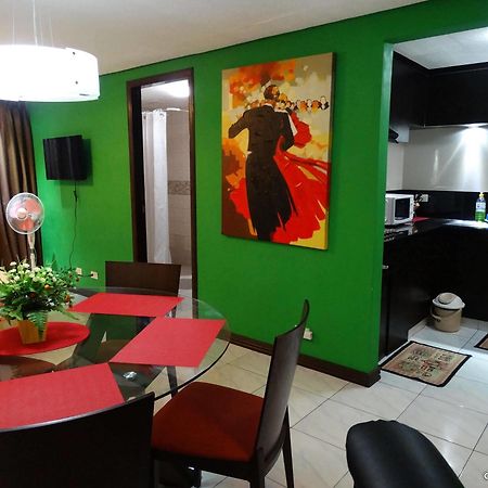 Manila Bay Serviced Apartments エクステリア 写真