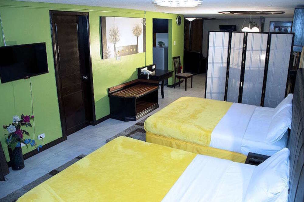 Manila Bay Serviced Apartments エクステリア 写真