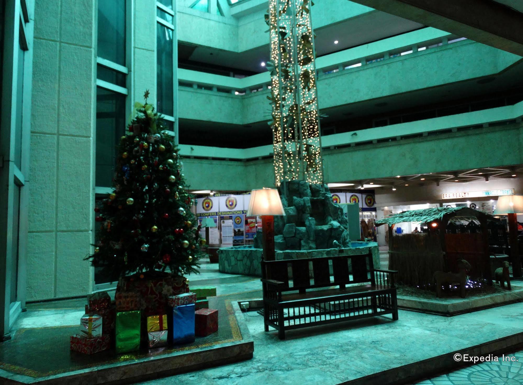 Manila Bay Serviced Apartments エクステリア 写真
